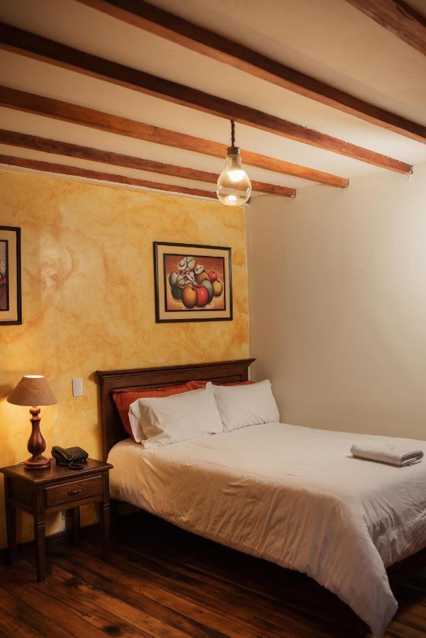 Hotel Spa Mansion Santa Isabella Riobamba Bagian luar foto