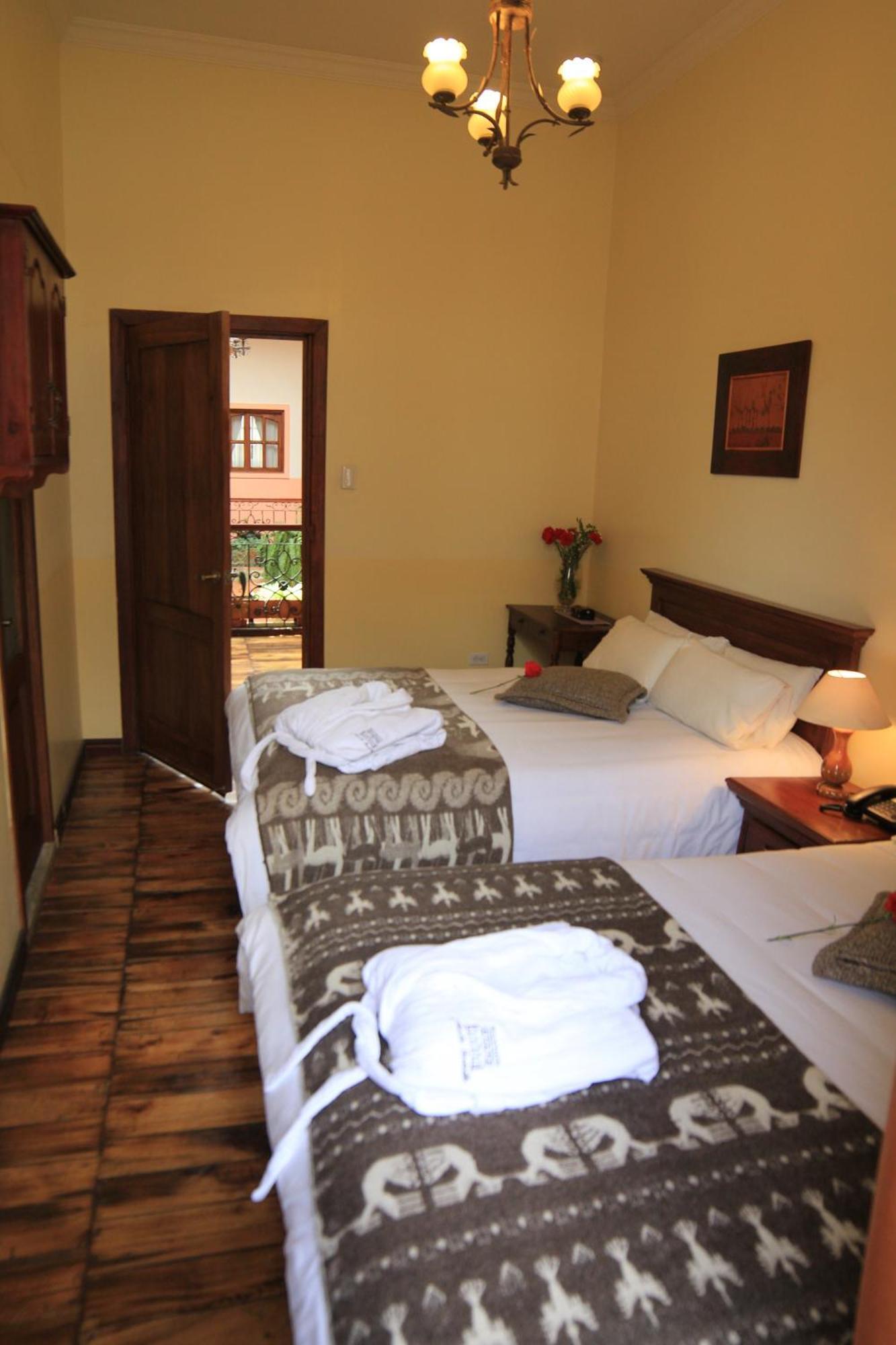 Hotel Spa Mansion Santa Isabella Riobamba Bagian luar foto