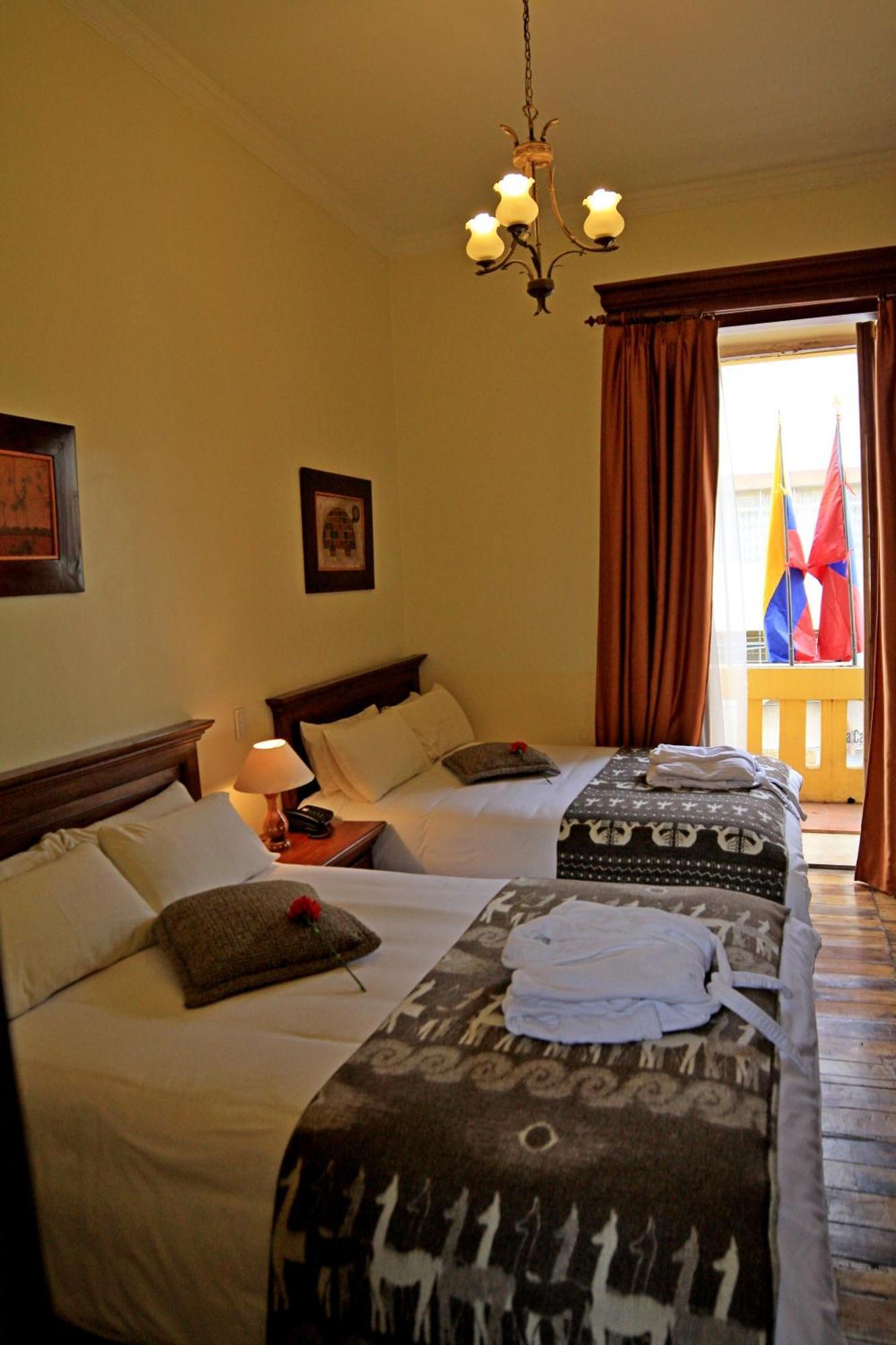 Hotel Spa Mansion Santa Isabella Riobamba Bagian luar foto